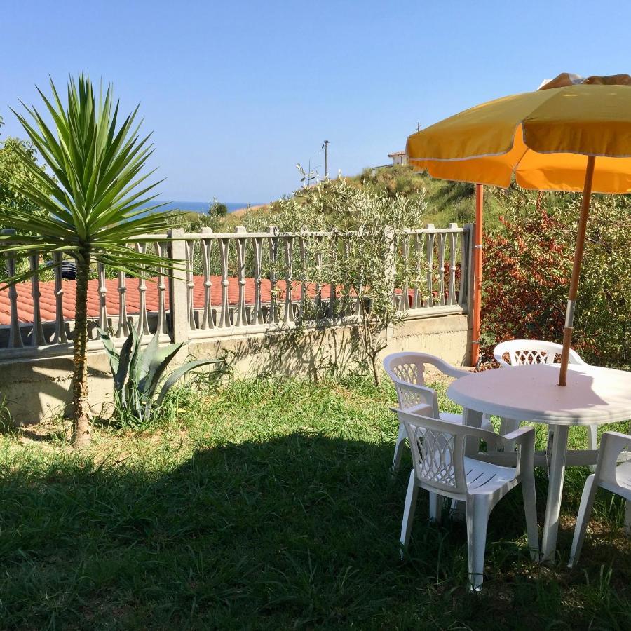 Alba Serena Santa Caterina Dello Ionio Marina Экстерьер фото